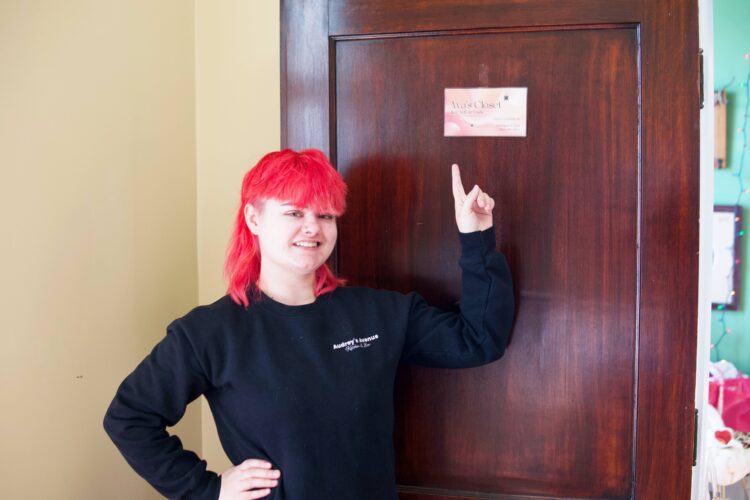 Ava’s Closet brings vintage fashion to St. Clairsville